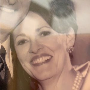 Meet your Posher, Carol